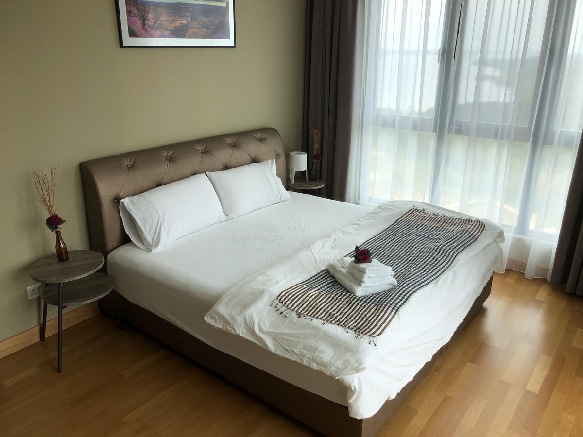 Teega Residence @ Cosy Seafront Living Nusajaya  Buitenkant foto