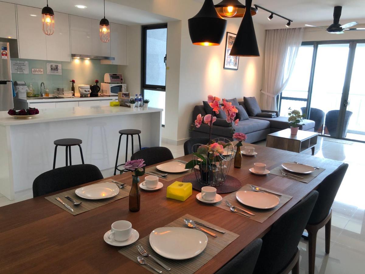 Teega Residence @ Cosy Seafront Living Nusajaya  Buitenkant foto